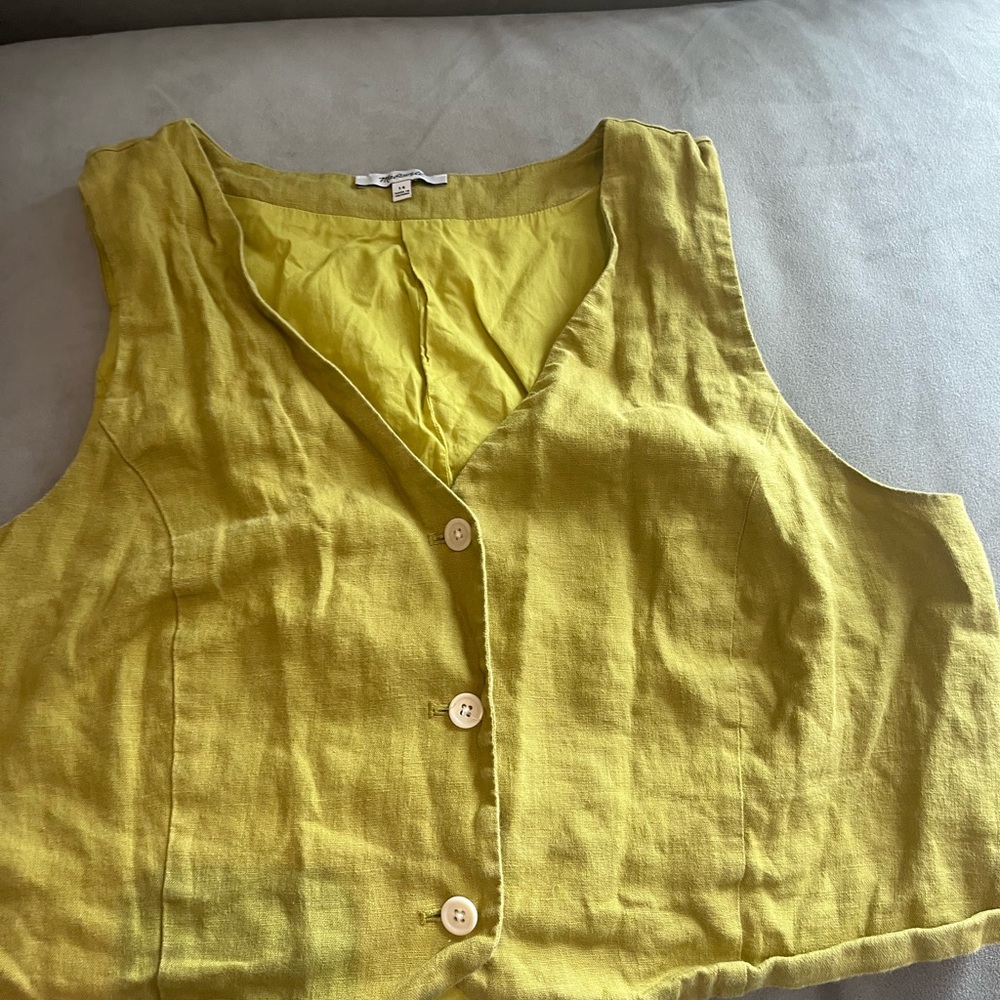 Madewell Chartreuse Button-Up Vest Size 14
